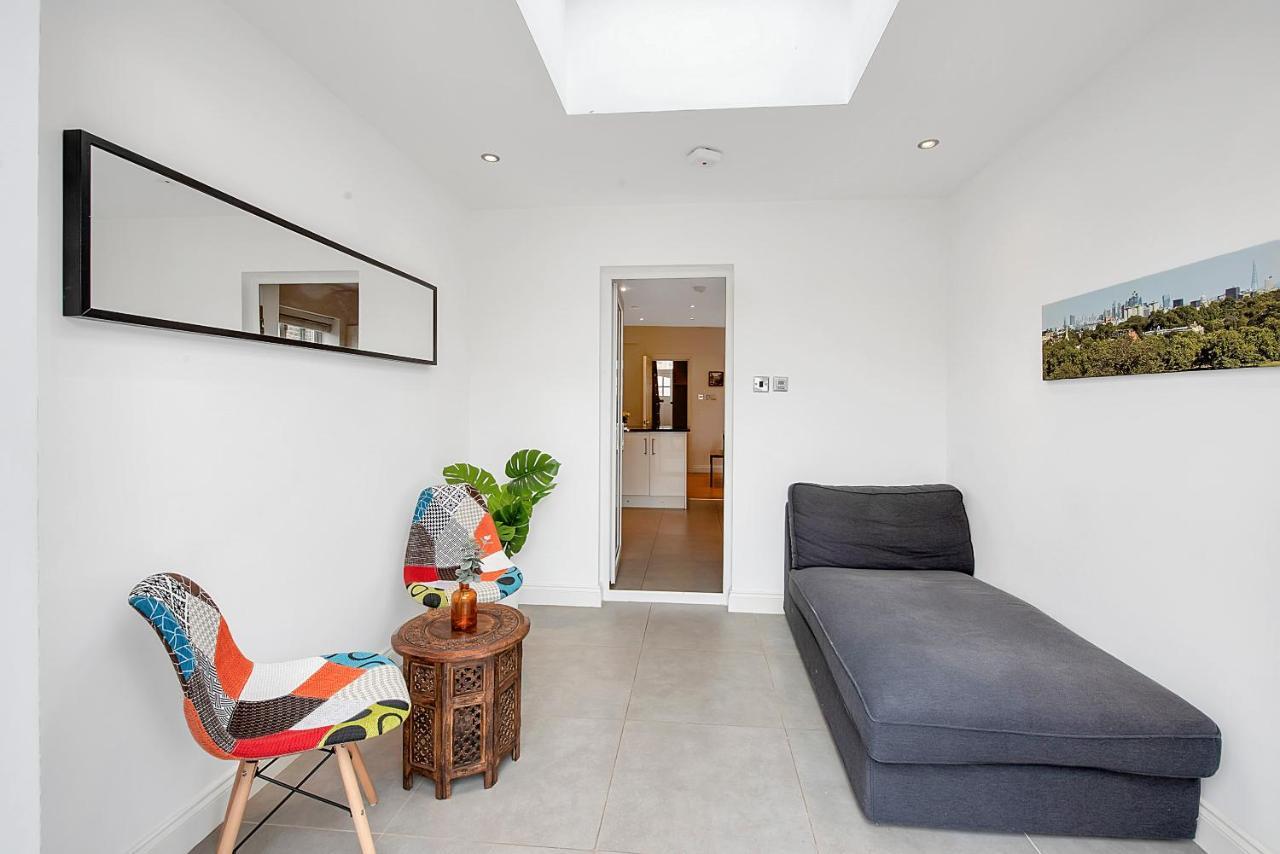 Finding My Palace Guest House In Tooting Mitcham Eksteriør bilde